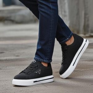Men’s Premium Quilted Lace-Up Sneakers